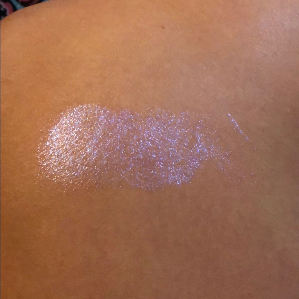 Liquid highlighter - Picture 2 of 2